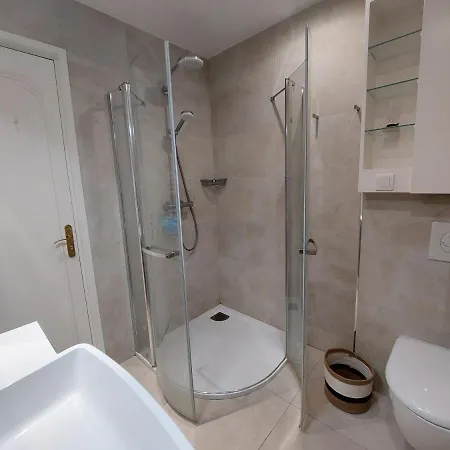 Bh - Capitol - 2 Bedrooms 5 Peoples *