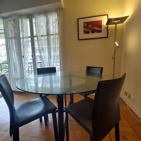 Bh - Capitol - 2 Bedrooms 5 Peoples