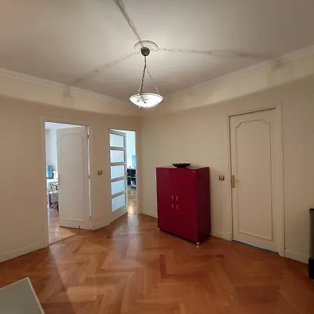 Bh - Capitol - 2 Bedrooms 5 Peoples * Nice